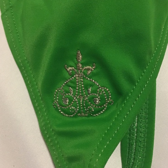 Red Camel Green Bikini - Picture 3 of 8